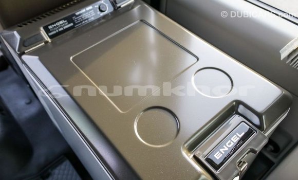 Buy Import Toyota Coaster White Car in Import - Dubai in Bumthang Buy Import Toyota Coaster White Car in Import - Dubai in Bumthang