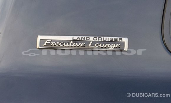 Buy Import Toyota Land Cruiser Black Car in Import - Dubai in Bumthang Buy Import Toyota Land Cruiser Black Car in Import - Dubai in Bumthang