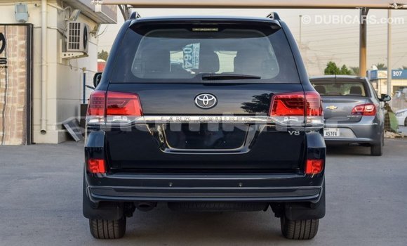 Buy Import Toyota Land Cruiser Black Car in Import - Dubai in Bumthang Buy Import Toyota Land Cruiser Black Car in Import - Dubai in Bumthang