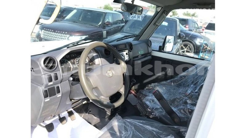 Big with watermark toyota land cruiser bumthang import dubai 2991