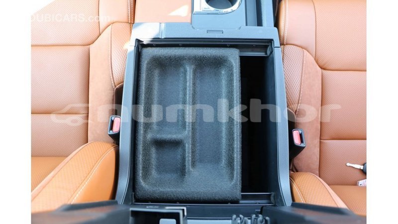 Big with watermark toyota tundra bumthang import dubai 2999