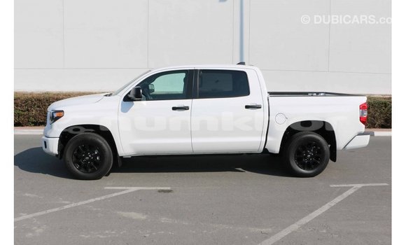 Buy Import Toyota Tundra White Car in Import - Dubai in Bumthang Buy Import Toyota Tundra White Car in Import - Dubai in Bumthang