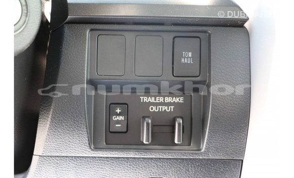 Buy Import Toyota Tundra White Car in Import - Dubai in Bumthang Buy Import Toyota Tundra White Car in Import - Dubai in Bumthang