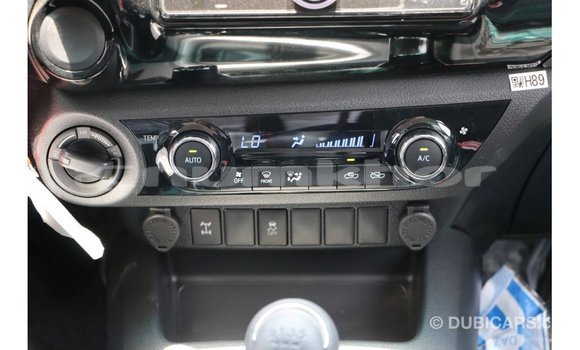 Buy Import Toyota Hilux White Car in Import - Dubai in Bumthang Buy Import Toyota Hilux White Car in Import - Dubai in Bumthang