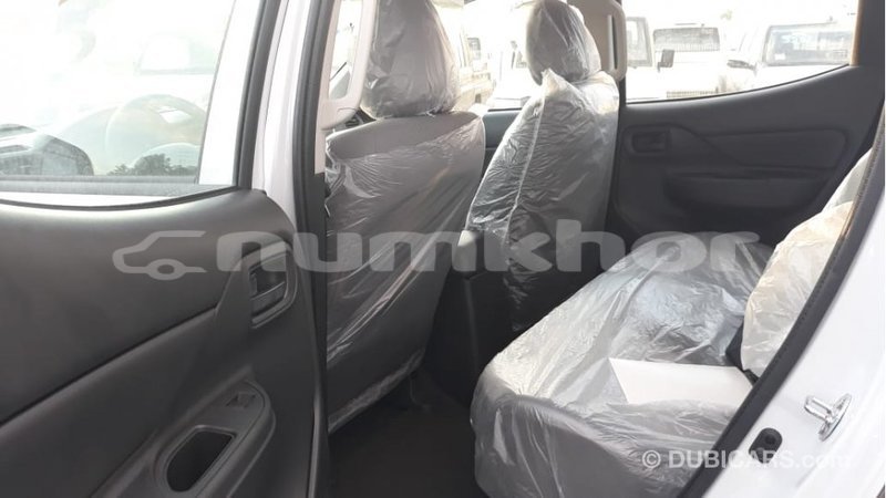 Big with watermark mitsubishi l200 bumthang import dubai 3004