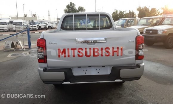 Buy Import Mitsubishi L200 White Car in Import - Dubai in Bumthang Buy Import Mitsubishi L200 White Car in Import - Dubai in Bumthang