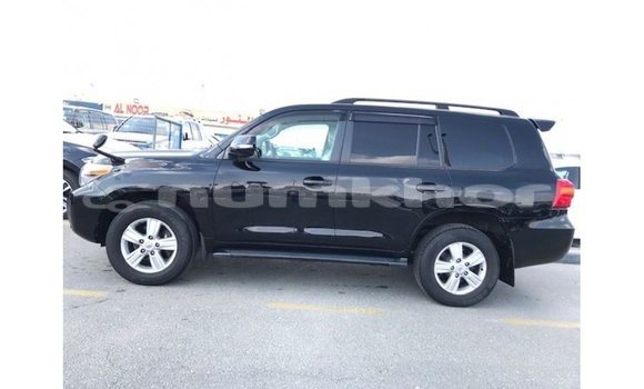 Buy Import Toyota Land Cruiser Black Car in Import - Dubai in Bumthang Buy Import Toyota Land Cruiser Black Car in Import - Dubai in Bumthang