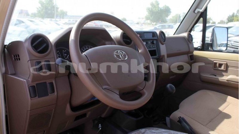 Big with watermark toyota land cruiser bumthang import dubai 3009