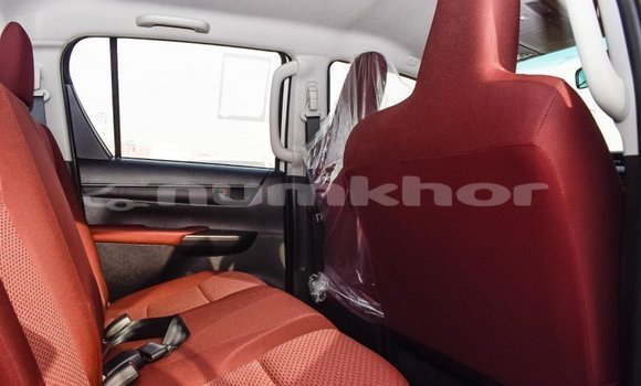 Buy Import Toyota Hilux White Car in Import - Dubai in Bumthang Buy Import Toyota Hilux White Car in Import - Dubai in Bumthang
