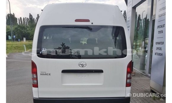 Buy Import Toyota Hiace White Car in Import - Dubai in Bumthang Buy Import Toyota Hiace White Car in Import - Dubai in Bumthang