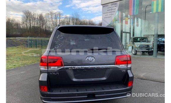 Buy Import Toyota Land Cruiser Black Car in Import - Dubai in Bumthang Buy Import Toyota Land Cruiser Black Car in Import - Dubai in Bumthang