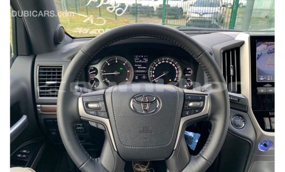 Buy Import Toyota Land Cruiser Black Car in Import - Dubai in Bumthang Buy Import Toyota Land Cruiser Black Car in Import - Dubai in Bumthang