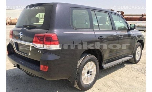 Buy Import Toyota Land Cruiser Black Car in Import - Dubai in Bumthang Buy Import Toyota Land Cruiser Black Car in Import - Dubai in Bumthang