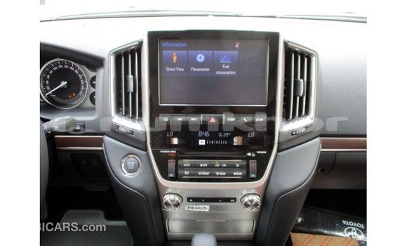 Buy Import Toyota Land Cruiser Black Car in Import - Dubai in Bumthang Buy Import Toyota Land Cruiser Black Car in Import - Dubai in Bumthang