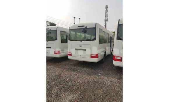 Buy Import Toyota Coaster White Car in Import - Dubai in Bumthang Buy Import Toyota Coaster White Car in Import - Dubai in Bumthang