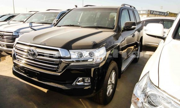 Buy Import Toyota Land Cruiser Black Car in Import - Dubai in Bumthang Buy Import Toyota Land Cruiser Black Car in Import - Dubai in Bumthang