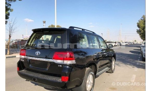 Buy Import Toyota Land Cruiser Black Car in Import - Dubai in Bumthang Buy Import Toyota Land Cruiser Black Car in Import - Dubai in Bumthang