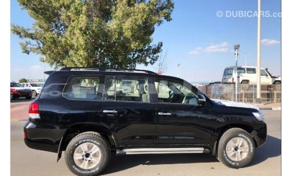 Buy Import Toyota Land Cruiser Black Car in Import - Dubai in Bumthang Buy Import Toyota Land Cruiser Black Car in Import - Dubai in Bumthang