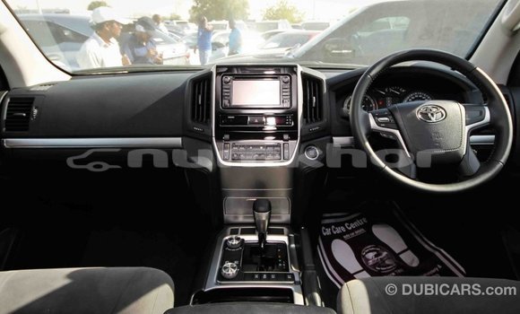 Buy Import Toyota Land Cruiser Black Car in Import - Dubai in Bumthang Buy Import Toyota Land Cruiser Black Car in Import - Dubai in Bumthang