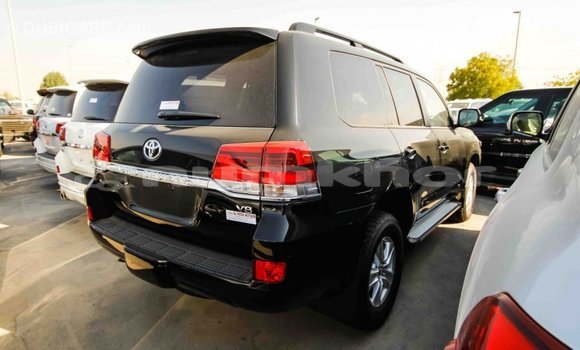 Buy Import Toyota Land Cruiser Black Car in Import - Dubai in Bumthang Buy Import Toyota Land Cruiser Black Car in Import - Dubai in Bumthang