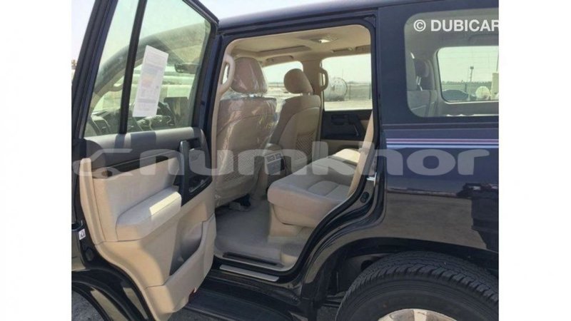 Big with watermark toyota land cruiser bumthang import dubai 3031