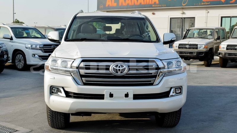 Big with watermark toyota land cruiser bumthang import dubai 3034