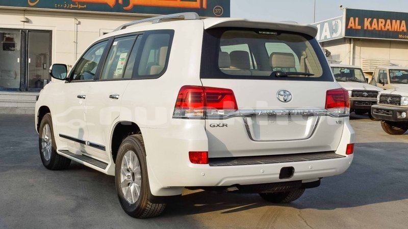 Big with watermark toyota land cruiser bumthang import dubai 3034