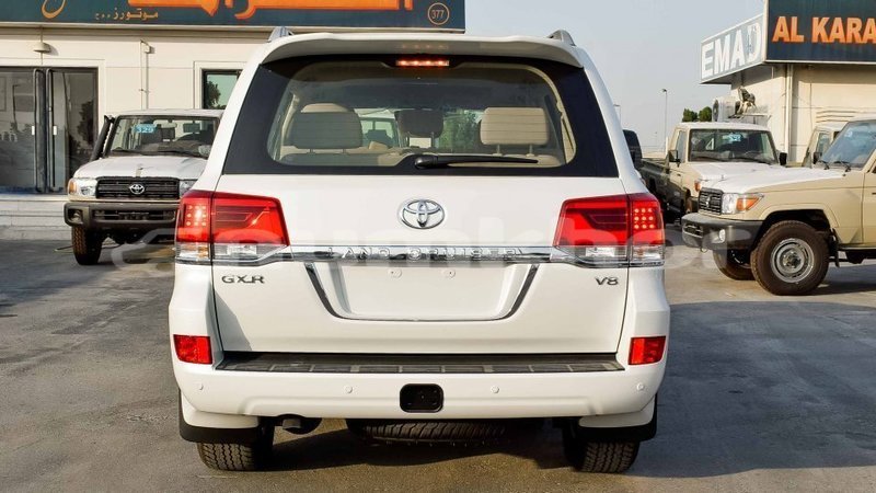 Big with watermark toyota land cruiser bumthang import dubai 3034