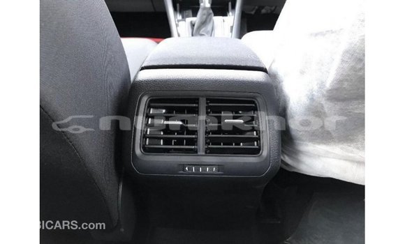 Buy Import Volkswagen Golf White Car in Import - Dubai in Bumthang Buy Import Volkswagen Golf White Car in Import - Dubai in Bumthang