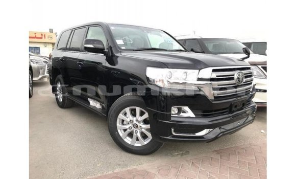 Buy Import Toyota Land Cruiser Black Car in Import - Dubai in Bumthang Buy Import Toyota Land Cruiser Black Car in Import - Dubai in Bumthang