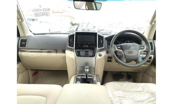 Buy Import Toyota Land Cruiser Black Car in Import - Dubai in Bumthang Buy Import Toyota Land Cruiser Black Car in Import - Dubai in Bumthang