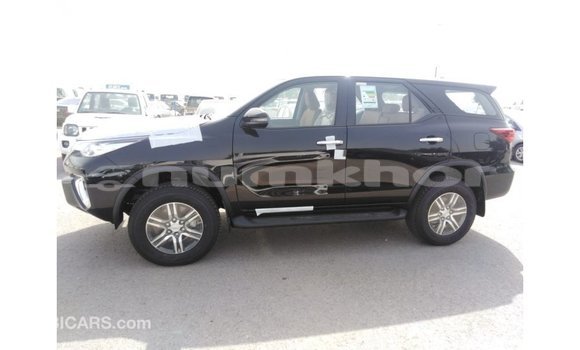 Buy Import Toyota Fortuner Black Car in Import - Dubai in Bumthang Buy Import Toyota Fortuner Black Car in Import - Dubai in Bumthang