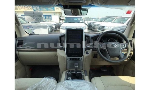 Buy Import Toyota Land Cruiser Other Car in Import - Dubai in Bumthang Buy Import Toyota Land Cruiser Other Car in Import - Dubai in Bumthang