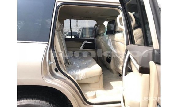 Buy Import Toyota Land Cruiser Other Car in Import - Dubai in Bumthang Buy Import Toyota Land Cruiser Other Car in Import - Dubai in Bumthang
