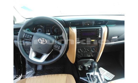 Buy Import Toyota Fortuner Black Car in Import - Dubai in Bumthang Buy Import Toyota Fortuner Black Car in Import - Dubai in Bumthang