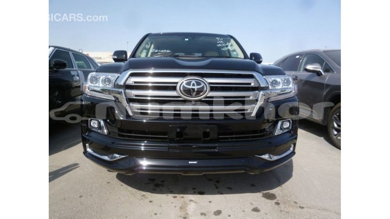 Big with watermark toyota land cruiser bumthang import dubai 3045