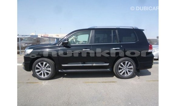 Buy Import Toyota Land Cruiser Black Car in Import - Dubai in Bumthang Buy Import Toyota Land Cruiser Black Car in Import - Dubai in Bumthang