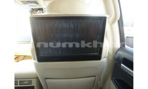 Buy Import Toyota Land Cruiser Black Car in Import - Dubai in Bumthang Buy Import Toyota Land Cruiser Black Car in Import - Dubai in Bumthang