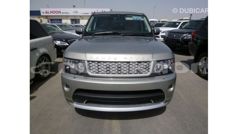 Big with watermark land rover range rover bumthang import dubai 3048