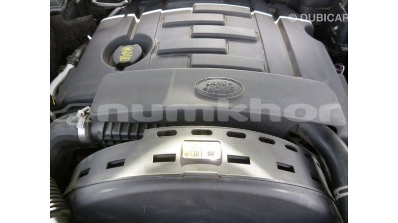 Big with watermark land rover range rover bumthang import dubai 3048
