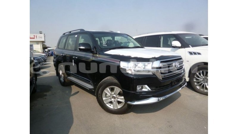 Big with watermark toyota land cruiser bumthang import dubai 3049