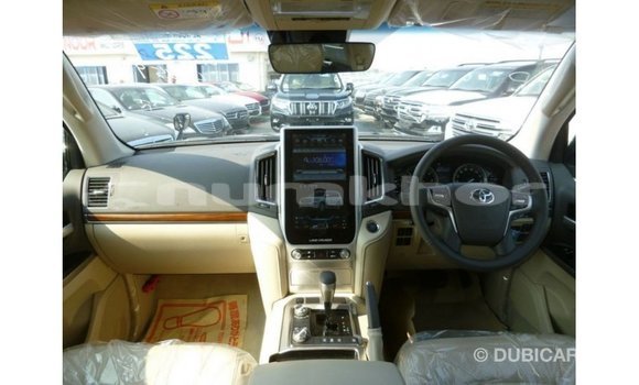 Buy Import Toyota Land Cruiser Black Car in Import - Dubai in Bumthang Buy Import Toyota Land Cruiser Black Car in Import - Dubai in Bumthang