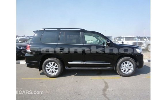 Buy Import Toyota Land Cruiser Black Car in Import - Dubai in Bumthang Buy Import Toyota Land Cruiser Black Car in Import - Dubai in Bumthang