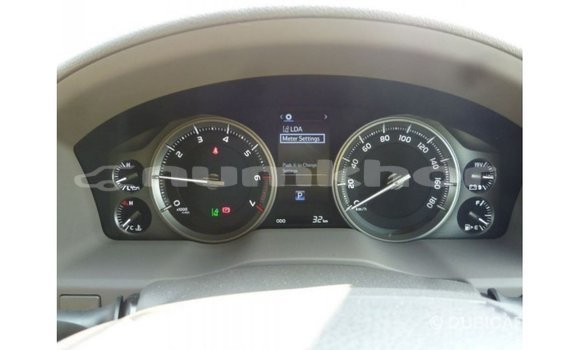 Buy Import Toyota Land Cruiser Black Car in Import - Dubai in Bumthang Buy Import Toyota Land Cruiser Black Car in Import - Dubai in Bumthang