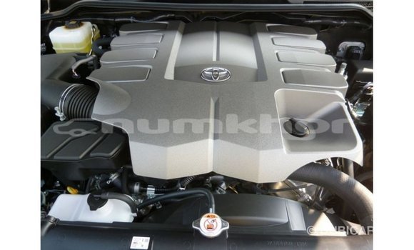 Buy Import Toyota Land Cruiser Black Car in Import - Dubai in Bumthang Buy Import Toyota Land Cruiser Black Car in Import - Dubai in Bumthang