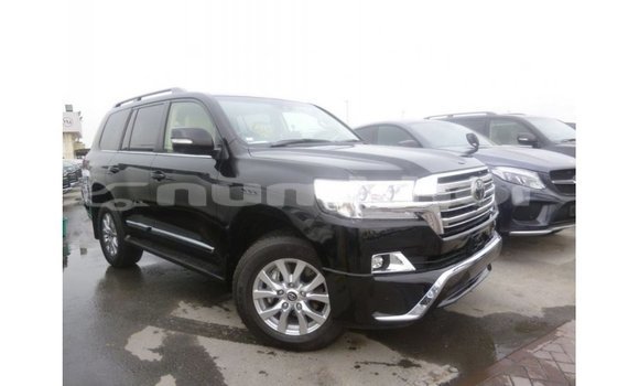 Buy Import Toyota Land Cruiser Black Car in Import - Dubai in Bumthang Buy Import Toyota Land Cruiser Black Car in Import - Dubai in Bumthang