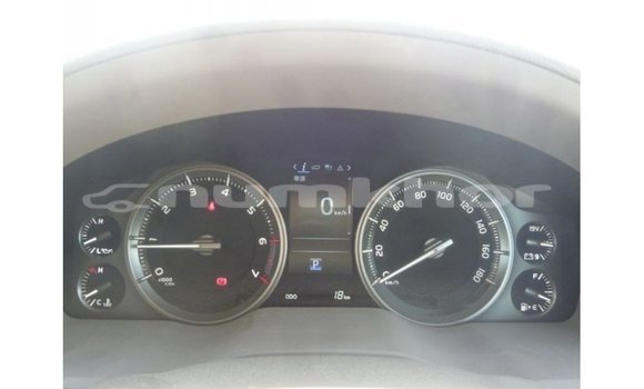 Buy Import Toyota Land Cruiser Black Car in Import - Dubai in Bumthang Buy Import Toyota Land Cruiser Black Car in Import - Dubai in Bumthang