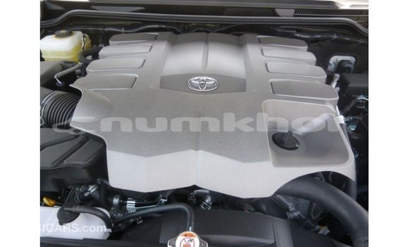 Buy Import Toyota Land Cruiser Black Car in Import - Dubai in Bumthang Buy Import Toyota Land Cruiser Black Car in Import - Dubai in Bumthang