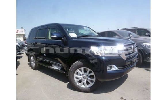 Buy Import Toyota Land Cruiser Blue Car in Import - Dubai in Bumthang Buy Import Toyota Land Cruiser Blue Car in Import - Dubai in Bumthang