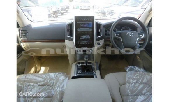 Buy Import Toyota Land Cruiser Blue Car in Import - Dubai in Bumthang Buy Import Toyota Land Cruiser Blue Car in Import - Dubai in Bumthang